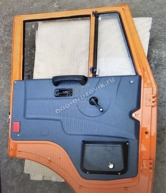 Дверь правая ЕВРО (оранж) в сборе ЕВРО 4/5 ОАО КАМАЗ, артикул: 53205-6100010